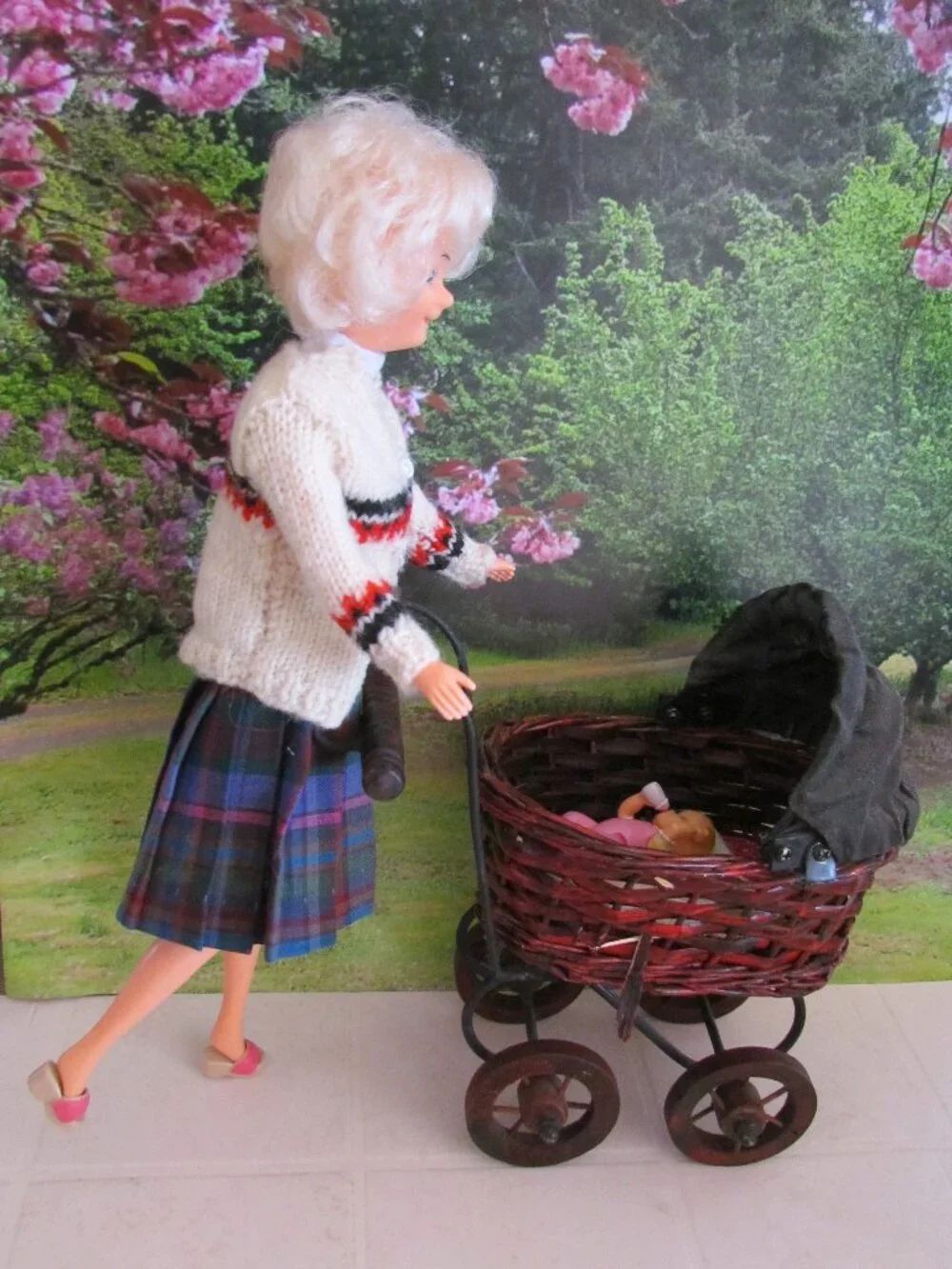 GRANDMA DOLL, BABY, VINTAGE BUGGY, CLOTHES, WOVEN BABY BASKET, BARBIE SIZE GRAM
